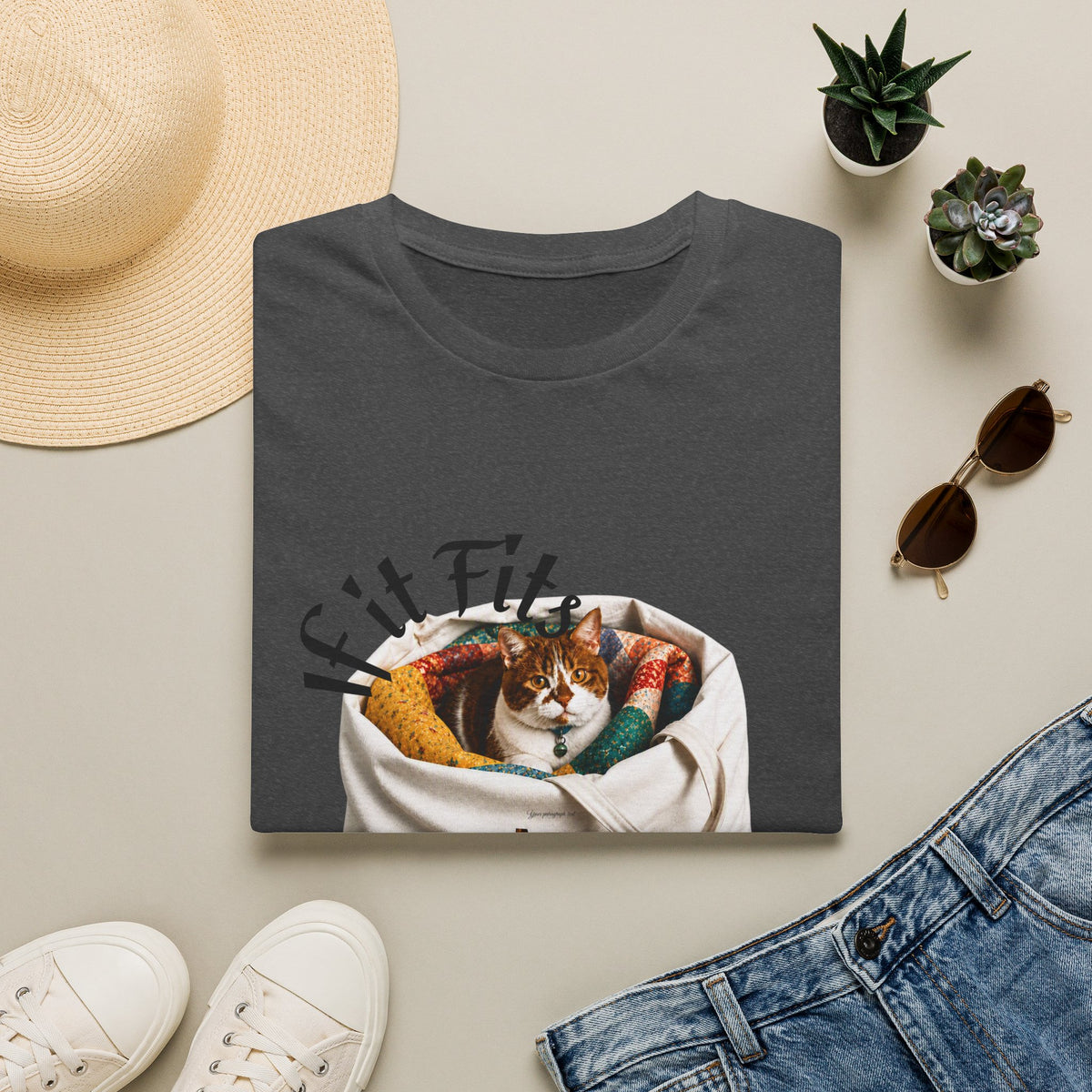 Cat Quilting Tee — "If it Fits I Sits" Graphic T-Shirt